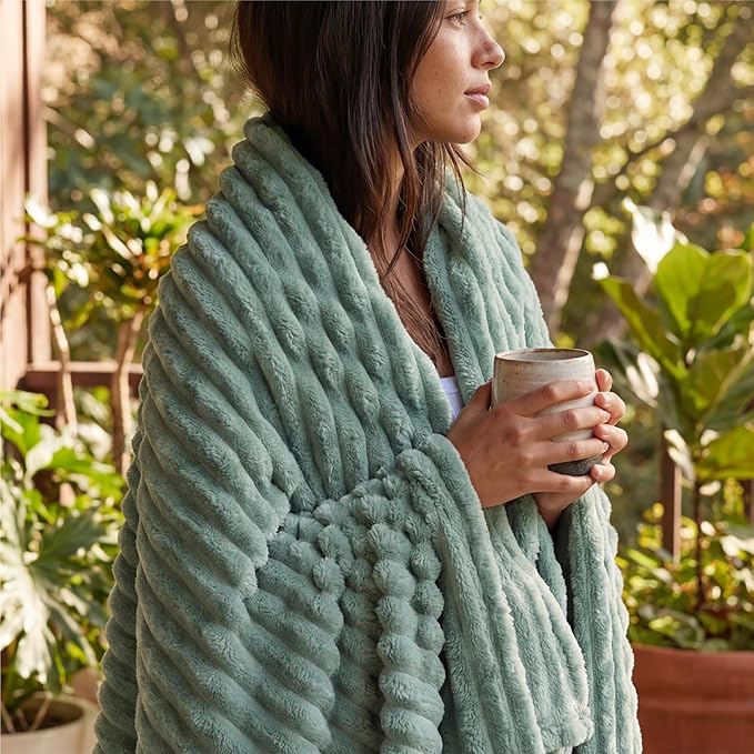 Bedsure GentleSoft Sage Green Throw Blanket for Couch - Cozy Soft Spring Blankets for Women, Cute Small Fleece Throws Spring Gifts for Women Teen Girls, Sage Green Decor Room Home, 50x60 Inches