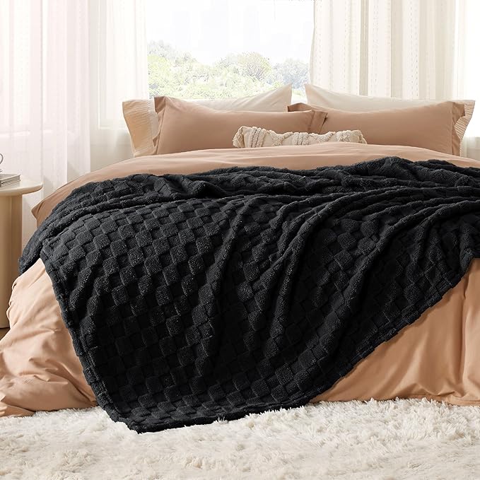 Bedsure GentleSoft Blankets Queen Size for Bed - Super Soft Cozy Blanket for Kids Girls, Large Fuzzy Fleece Throw for Bedroom Decor, Black, 90x90 Inches