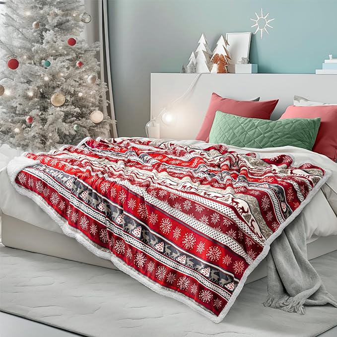 Throw Blanket, Holiday Reindeer Print, Reversible Sherpa Fleece, 50x60 Inches