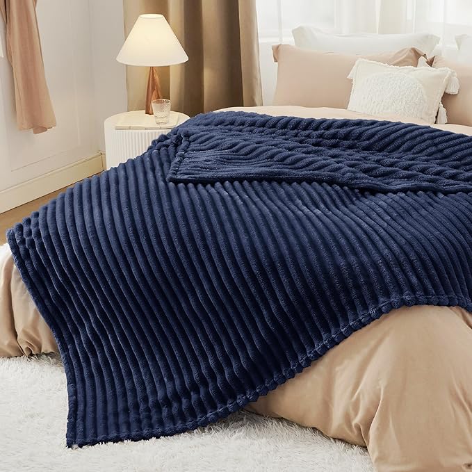 Bedsure GentleSoft Navy Blue Full Blanket for Bed - Cozy Soft Blankets for Women, Cute Large Throws for Girls, Navy, 84x90 Inches