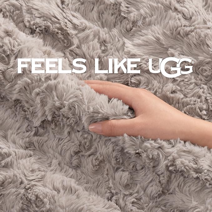 UGG Adalee Faux Fur King Blanket for Bed, Double-Sided Soft Blanket, Warm Large Throw for Couch, Washable California King Bedding, Luxury Bedroom Decor, 110" x 90", Oyster Brown