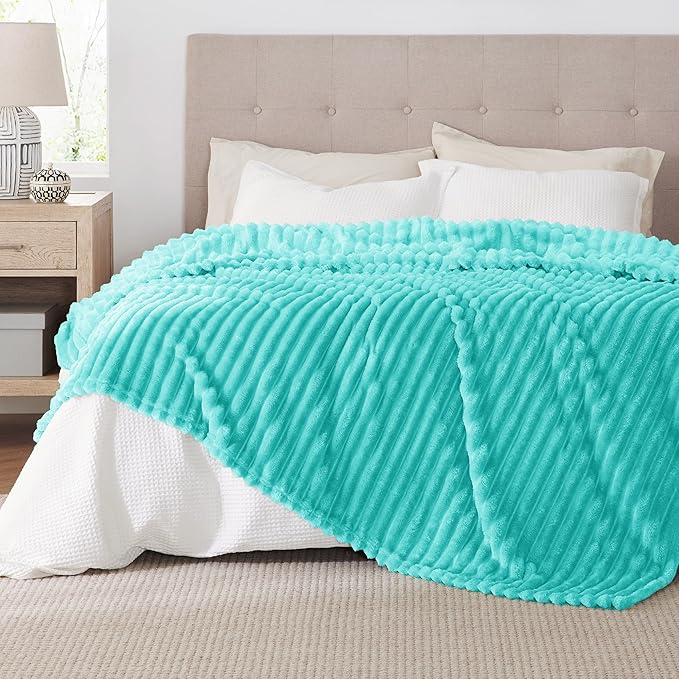 Bedsure GentleSoft Blue King Size Blanket for Bed - Cozy Soft Blankets for Women, Cute Small Fleece Throws for Girls, Birthday Gifts for Women Decor Gifts for Mom, Blue Fog, 108x90 Inches