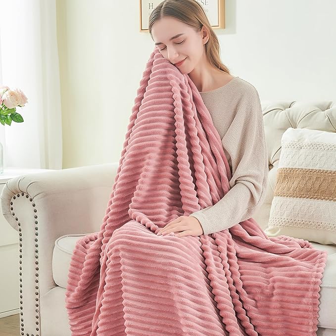 BEDELITE Fleece Blanket King Size – 3D Ribbed Jacquard Soft and Warm Decorative Fuzzy Blankets – Cozy, Fluffy, Plush Lightweight Throw Blankets for Couch, Bed, Sofa(Pink, 108x90 inches)