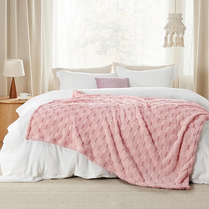 Bedsure GentleSoft Pink Throw Blanket for Couch - Checkered Fleece Blankets Gifts, Cute Soft Cozy Throw for Bedroom Home Decor Gifts, 50x60 Inches