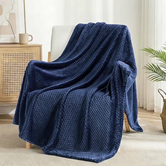 Exclusivo Mezcla Fleece Bed Blanket King Size, Super Soft and Warm Blankets for Couch, Sofa and Bed Waffle Textured, Cozy, Fuzzy and Lightweight (Navy Blue, 90x104 Inches)