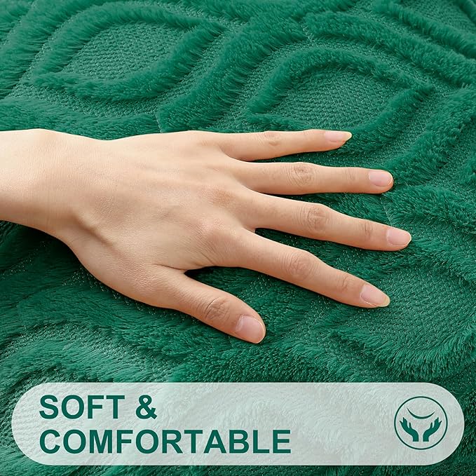 decorUhome Throw Pillow Covers 24x24 Inch Set of 2, Soft Plush Faux Wool Green Solid Couch Pillow Covers, Accent Euro Sham Farmhouse Neutral Square Pillow Cases for Sofa Bed Living Room