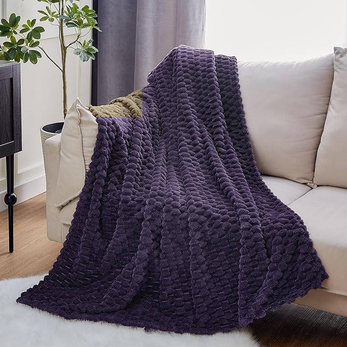 EXQ Home Fleece Throw Blanket for Couch or Bed - 3D Imitation Turtle Shell Jacquard Decorative Blankets - Cozy Soft Lightweight Fuzzy Flannel Blanket Suitable for All Seasons(50"×60",Purple)