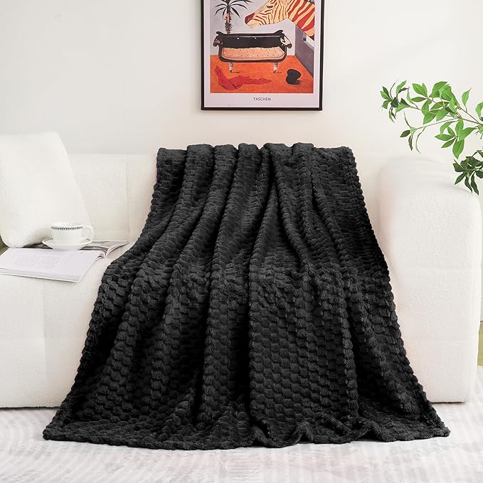 Black Throw Blanket 50"×70" inches Gifts for Mom Fuzzy 3D Jacquard Decorative Flannel Fleece Super Soft Plush Cozy Blanket for Couch Sofa Chair Lightweight