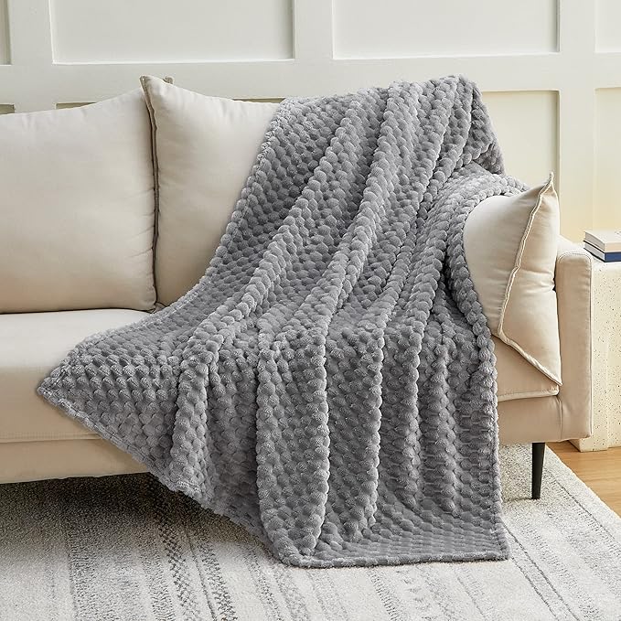 EXQ Home Fleece Throw Blanket for Couch or Bed - 3D Imitation Turtle Shell Jacquard Decorative Blankets - Cozy Soft Lightweight Fuzzy Flannel Blanket Suitable for All Seasons(50"×60",Light Grey)