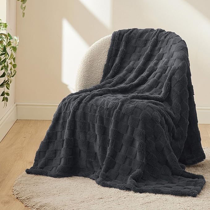 Bedsure GentleSoft Dark Grey Throw Blanket for Couch - Checkered Fleece Blankets Gifts for Kids Girls, Cute Soft Cozy Throw for Bedroom Home Decor Gifts, 50x60 Inches