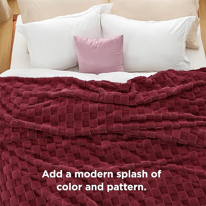 Bedsure GentleSoft Blankets Queen Size for Bed - Super Soft Cozy Mother's Day Blanket for Kids Girls, Large Fuzzy Fleece Throw for Bedroom Decor, Red, 90x90 Inches