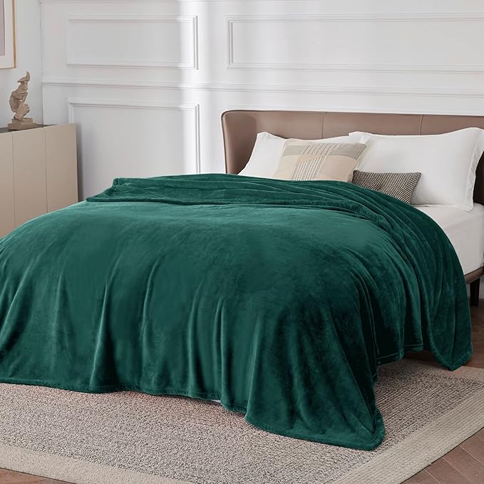 Bedsure GentleSoft Fleece Bed Blankets Large Size Forest Green - Soft Lightweight Cozy Oversized King Blanket Microfiber, Room Home Decor Gifts for Women and Men, 120x120 inches