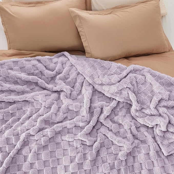 Bedsure GentleSoft King Size Blanket for Bed - Super Soft Cozy Blankets for Kids Girls, Large Fuzzy Fleece Throw for Bedroom Decor, Lavender Fog,108x90 Inches