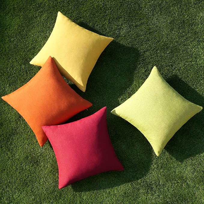 MIULEE Pack of 4 Decorative Outdoor Throw Pillow Covers Linen Waterproof Pillow Covers Farmhouse Cushion Cases for Patio Garden Tent Balcony Couch Sofa 16x16 inch Red/Green
