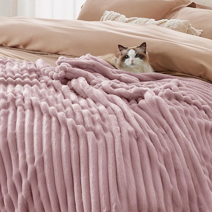Bedsure GentleSoft Pink Fleece Blanket for Couch - Cozy Soft Blankets for Women, Cute Small Throws for Girls, 108x90 Inches