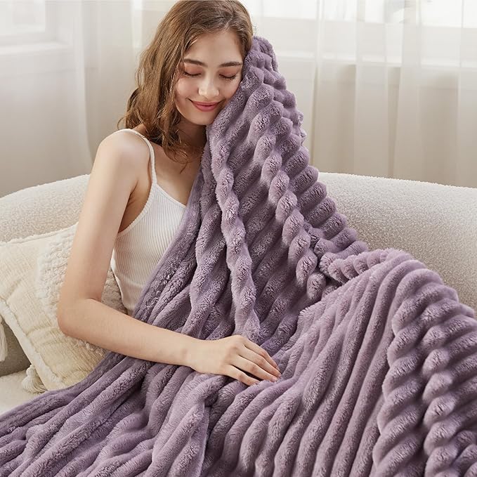 Bedsure GentleSoft Light Purple Fleece Blanket for Couch - Super Soft Cozy Twin Blankets for Women, Cute Small Blanket for Girls, 60x80 Inches