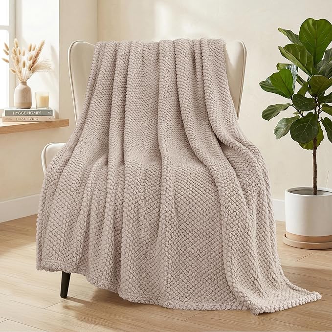 Whale Flotilla Extra Large Fuzzy Fleece Throw Blanket for Couch, 50x70 Inch Fluffy Warm Soft Jacquard Blankets for All Season, Lightweight and Cozy, Camel
