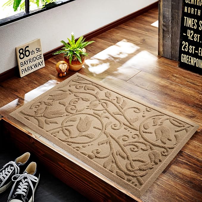 Boho Beige Floral Leaves Outdoor Indoor Entrance Doormats, Absorbent Durable Heavy Duty Welcome Front Door Mat,Thick Natural Rubber Back,Easy Clean Entryway Mat 17x30 Inch, Low Profile