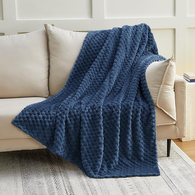 EXQ Home King Size Blanket for Bed or Couch - 3D Imitation Turtle Shell Jacquard Decorative Fleece Blankets - Cozy Soft Lightweight Fuzzy Flannel Blanket Suitable for All Seasons(90"×108",Dark Blue)