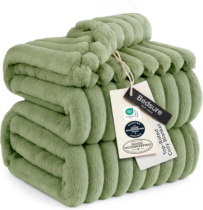 Bedsure GentleSoft Reseda California King Size Blanket for Couch - Cozy Soft Blankets for Women, Cute Small Fleece Throws for Girls, Birthday Gifts for Women, 102x96 Inches