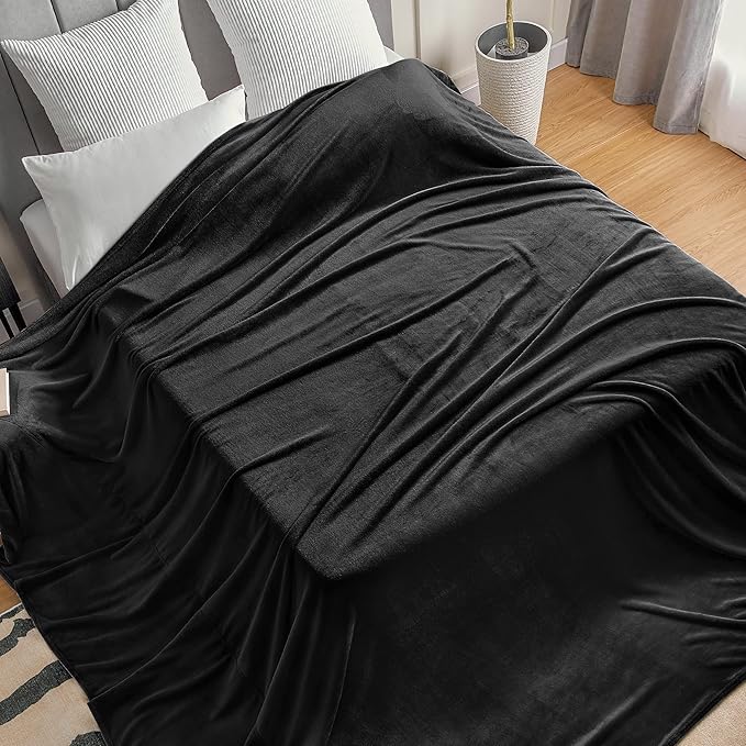 BEDELITE Big Fleece Blanket 120" x 120" (10' x 10'), Super Soft Fluffy Fuzzy Oversized King Blanket for Bed, Couch, Sofa, Camping, Extra Large Fits Whole Family, Black