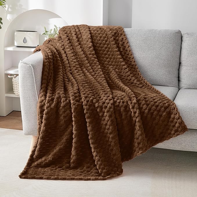 EXQ Home Fleece Throw Blanket for Couch or Bed - 3D Imitation Turtle Shell Jacquard Decorative Blankets - Cozy Soft Lightweight Fuzzy Flannel Blanket Suitable for All Seasons(50"×60",Coffee)