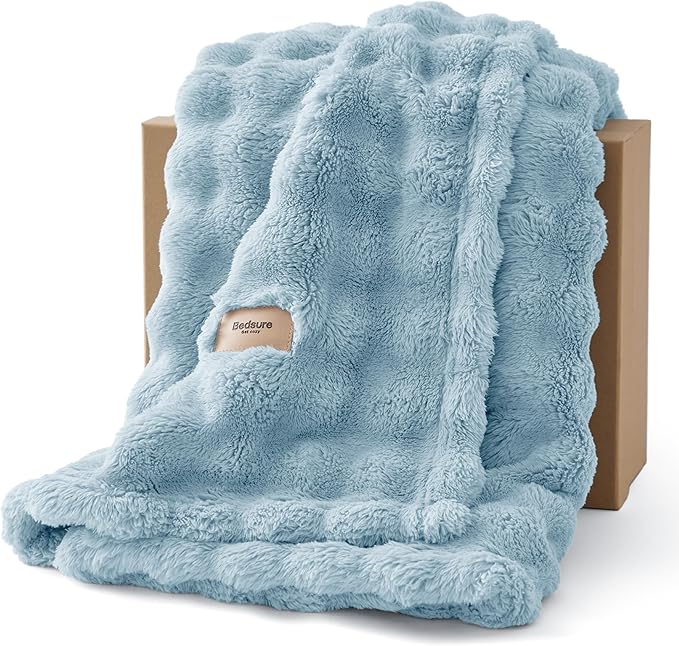 Bedsure 3D Fleece Bubble Blanket for Couch - GentleSoft Blue Twin Blanket for Sofa Bed Room Decor - Luxury Soft Cozy Gifts for Kids Girls, Lightweight, All Seasons, Light Blue, 60"×80"
