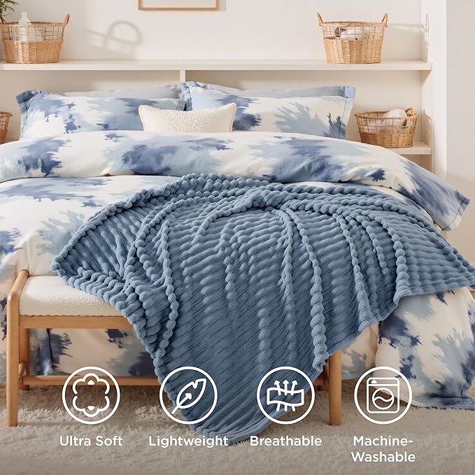 Bedsure GentleSoft Blue Twin XL Blanket for Bed - Cozy Soft Blankets for Women, Cute Small Fleece Throws for Girls, Birthday Gifts for Women Decor Gifts, 66x90 Inches