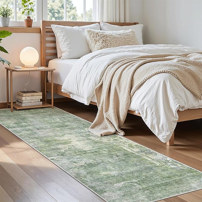 Soalmost Washable Runner Rug, 2'6" x 8' Non-Slip Kitchen Vintage Foldable 2.5x8ft Hallway Runners for Entryway, Laundry, Bedroom, Green/Ivory