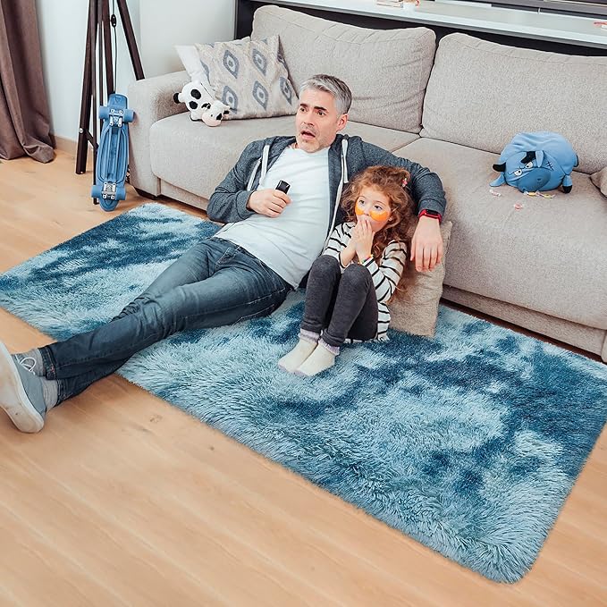 Super Soft Fluffy Living Room Area Rug 2x5 ft Tie-Dyed Light Blue Shaggy Furry Carpet Washable Non-Slip Floor Rugs Bedroom Bedside Nursery Rug Fuzzy Girls Boy Dorm Home Decor Aesthetic