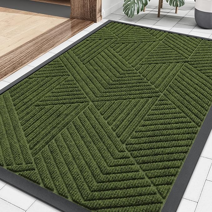 Smiry Front Door Mat Outside Entrance, Heavy Duty Sturdy Natural Rubber Doormat, Trap Dirt and Moisture, Easy Clean Low Profile Welcome Floor Mats for Indoor Outdoor Entry, 35X23 Inch, Forest Green