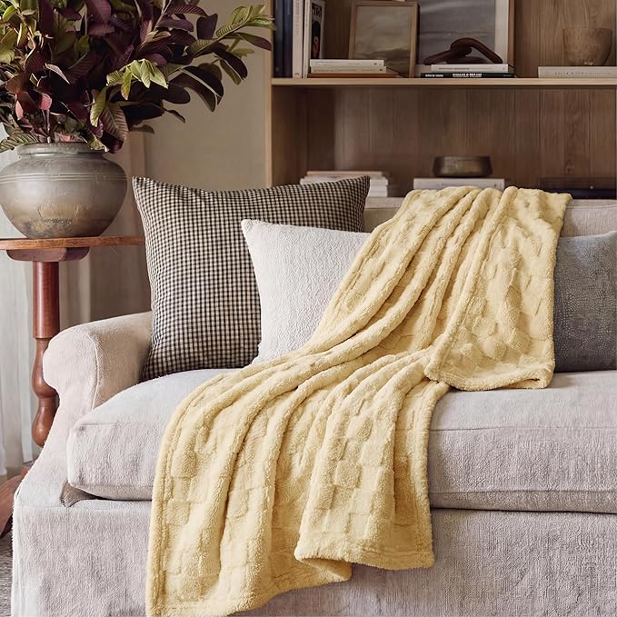 Bedsure GentleSoft Twin Blanket for Bed - Super Soft Cozy Blankets for Kids Girls, Cute Fuzzy Fleece Throws for Bedroom Couch, Light Yellow, 60x80 Inches