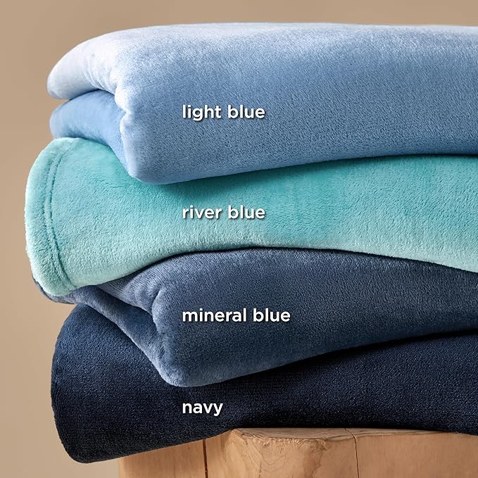 Bedsure GentleSoft Bedding Fleece Blanket for Girls and Boys - Soft Cozy Cute Small Throw Blankets for Travel, 43x55 Inches, Navy
