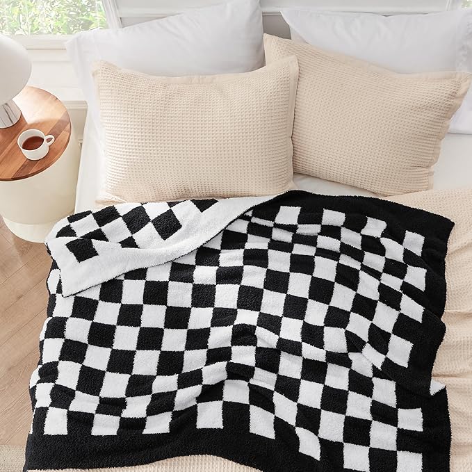 Bedsure GentleSoft Cozy Soft Throw Blanket, Black Checkered Fluffy Blankets, Lightweight Warm Knit All Season Throw Blankets for Couch Bed Sofa, Travel, Birthday Gifts for Women, Men, 50x60 Inches