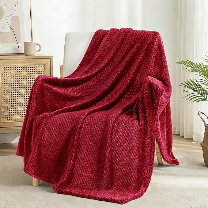 Exclusivo Mezcla Fleece Bed Blanket King Size, Super Soft and Warm Blankets for Couch, Sofa and Bed Waffle Textured, Cozy, Fuzzy and Lightweight (Deep Red, 90x104 Inches)