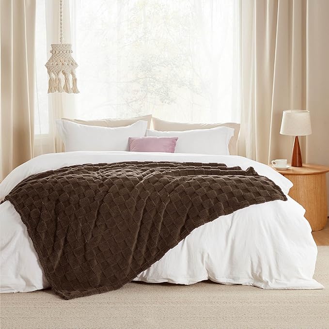 Bedsure GentleSoft Fall Throw Blanket for Couch Brown - Checkered Fleece Blankets Gifts for Kids Girls, Cute Soft Cozy Throw for Bedroom Home Decor Gifts, 50x60 Inches
