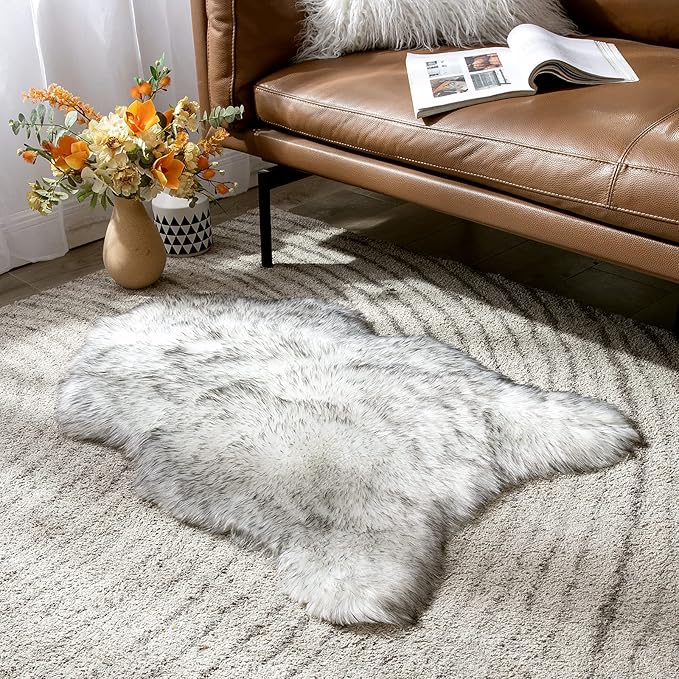 MIULEE Fluffy Rug Soft Shaggy Faux Fur Area Rug Luxury Plush Sheepskin Carpet for Bedroom Living Room Sofa Chair 2 x 3 Feet, Gradient Grey
