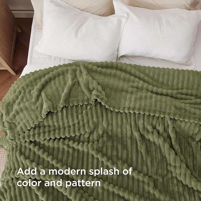 Bedsure GentleSoft Fleece King Blanket for Couch - Cozy Soft Blankets for Women, Cute Small Throws for Girls, Moss, 108x90 Inches
