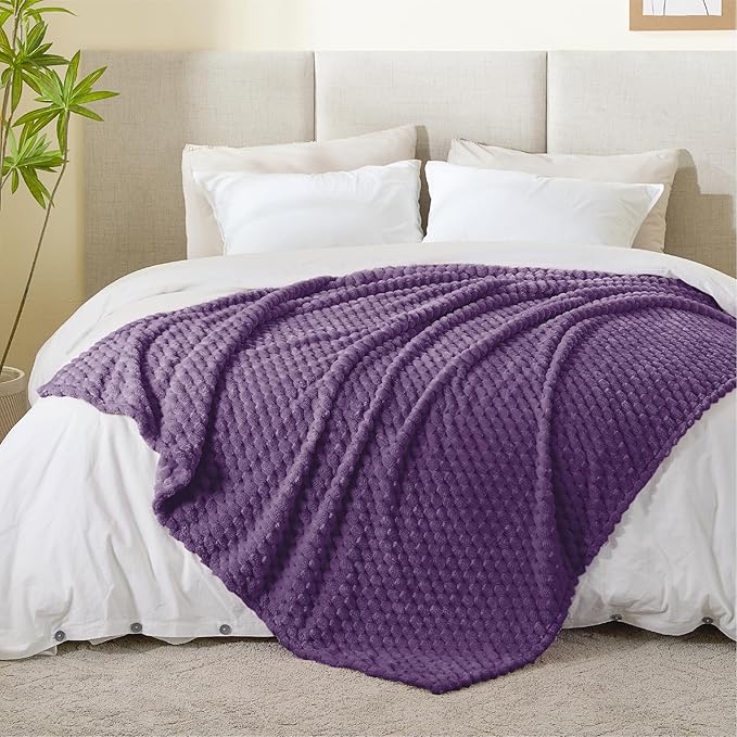 BEDELITE Fleece Blanket Twin Size for Bed Couch, 3D Jacquard Decorative Purple Throw, Soft and Cozy Warm Plush Fuzzy Blanket All Seasons Suitable, 60x80Inches