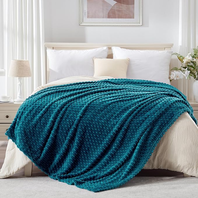 EXQ Home King Size Blanket for Bed or Couch - 3D Imitation Turtle Shell Jacquard Decorative Fleece Blankets - Cozy Soft Lightweight Fuzzy Flannel Blanket Suitable for All Seasons(90"×108",Teal)