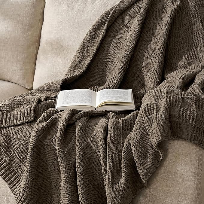 EVERGRACEHOME Modern Checkered Chenille Throw Blanket, Soft Cozy Plaid Knitted Blanket for Sofa & Couch, Decorative Knit Throw for Bed and Living Room, Mocha Brown, 60" x 80"