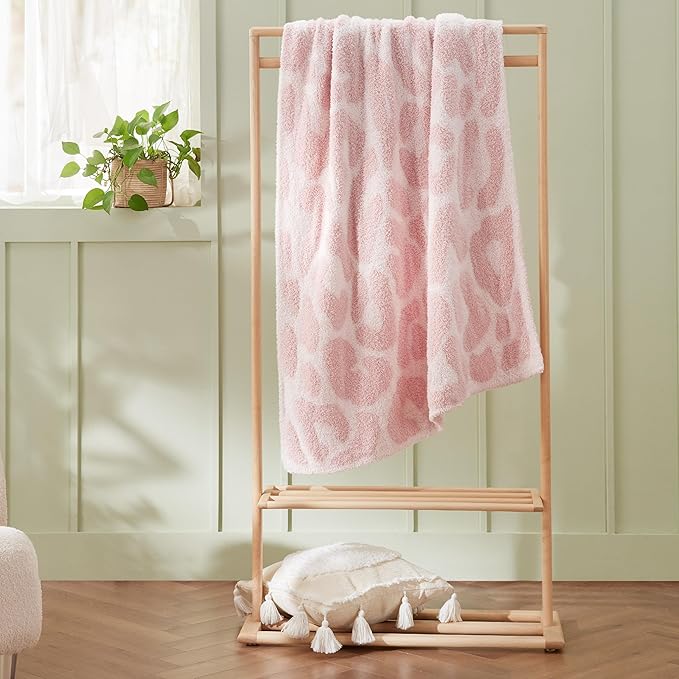 Bedsure Pink Leopard Throw Blanket, Pink Knit Plush Throw Blanket, Gift for Girlfriends Women Friends- Super Soft, GentleSoft Cozy & Warm, Breathable & Lightweight for Bed & Sofa, 50x60 Inches