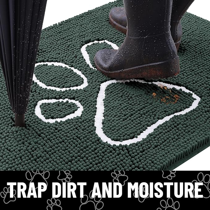 Smiry Dog Door Mat for Muddy Paws, Absorbent Dirt Trapper Non Slip Quick Dry Washable Chenille Mat for Mud Dogs, Entry Rug for Indoor and Outdoor (24x16 Inches, Green and White)