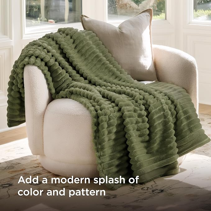 Bedsure GentleSoft Fleece Twin Blanket for Couch - Cozy Soft Blankets for Women, Cute Small Throws for Girls, Moss, 60x80 Inches