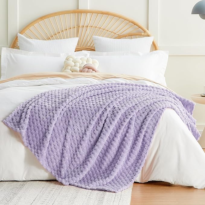 EXQ Home Fleece Throw Blanket for Couch or Bed - 3D Imitation Turtle Shell Jacquard Decorative Blankets - Cozy Soft Lightweight Fuzzy Flannel Blanket Suitable for All Seasons(50"×60",Light Purple)