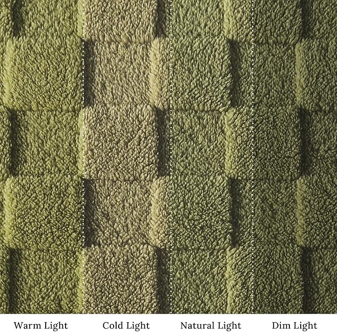 Exclusivo Mezcla King Size Flannel Fleece Blanket, Super Soft and Warm Lightweight Checkered Pattern Blankets for All Seasons, 90x104 Inches, Olive Green