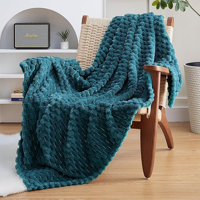 EXQ Home Fleece Blanket Twin Size for Couch or Bed - 3D Imitation Turtle Shell Jacquard Decorative Blankets - Cozy Soft Fuzzy Flannel Blanket Suitable for All Seasons(60"×80",Teal)