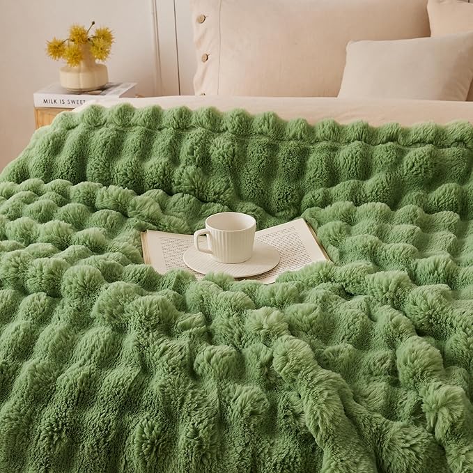 COOVA Faux Fur Throw Blanket for Couch, Cozy Soft and Fuzzy Plush Rabbit Fur Bubble Blanket for Sofa Bedroom Living Room, 50x60 Inches Light Green