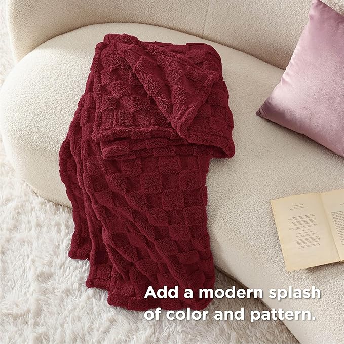 Bedsure GentleSoft Red Throw Blanket for Couch - Super Soft Cozy Blankets Gifts for Kids Girls, Cute Small Fleece Mother's Day Throws for Bedroom Home Decor, 50x70 Inches
