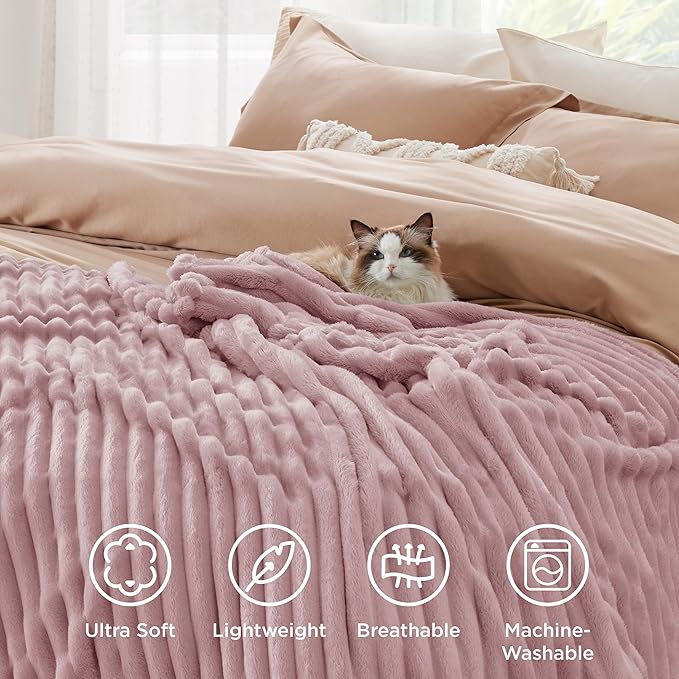 Bedsure GentleSoft Pink Fleece Blanket for Couch - Cozy Soft Blankets for Women, Cute Small Throws for Girls, Pink Decor Gifts for Home Room Office, 50x60 Inches